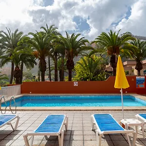 https://apartamentos-alta-puerto-de-la-cruz.tenerifehoteles.net