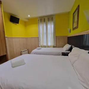 https://pension-izar-bat-guesthouse.sansebastianhotels.net