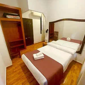 https://arteaga-hostal-banos-arabes-elvira.es-andalucia.com